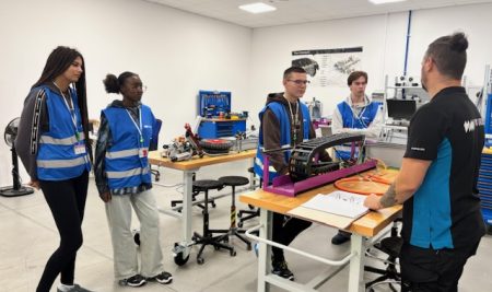 Schülerinnen und Schüler aus Limburg absolvieren ein Auslandspraktikum in Wschowa (Polen)